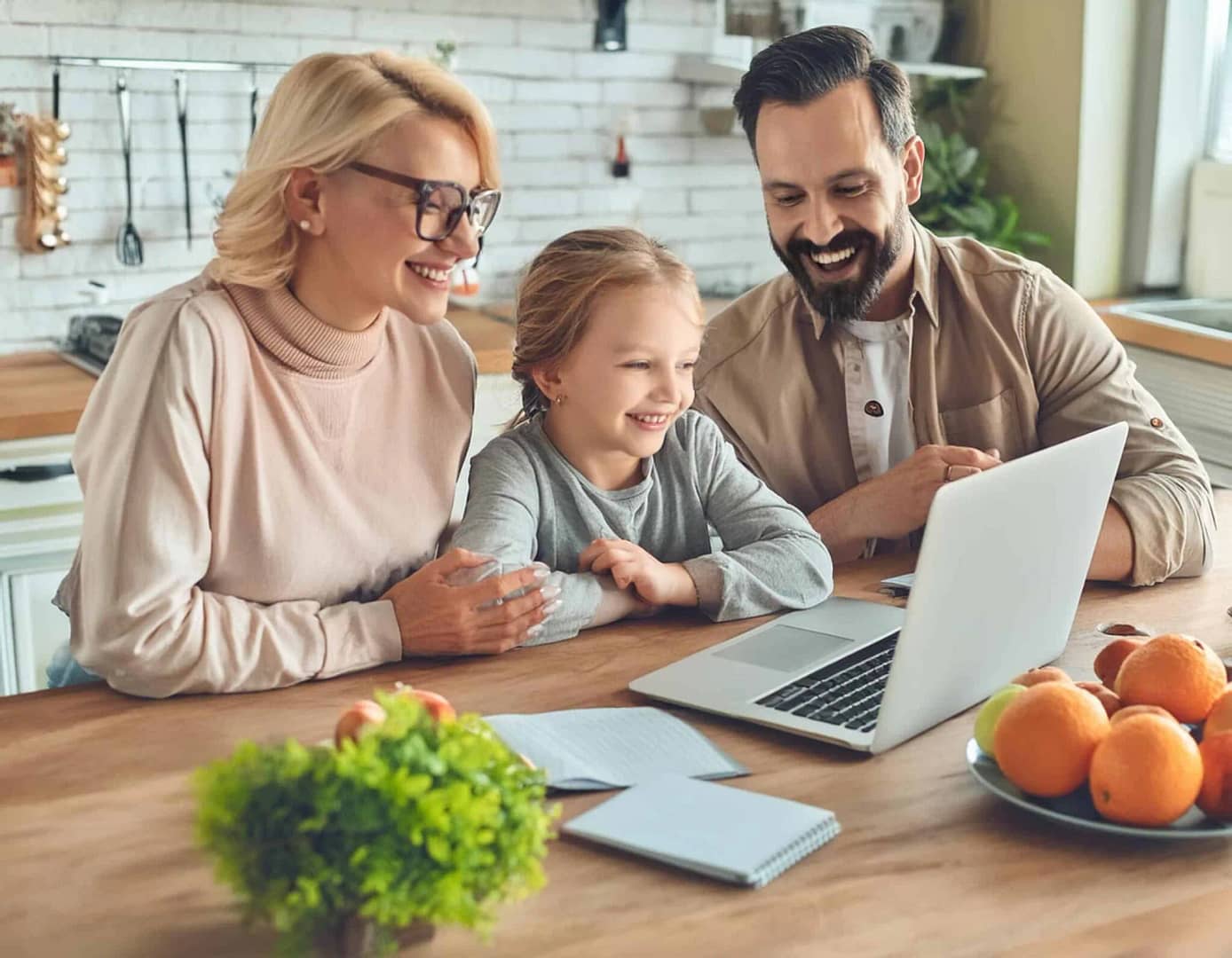 famille en téléconsultation diététique